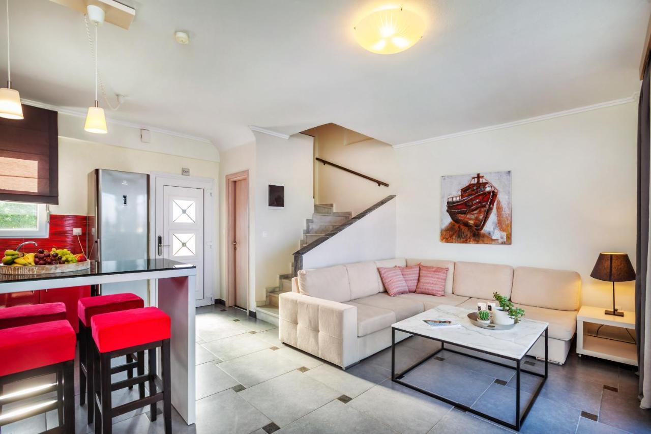 Sunny Villas Resort & Spa 하니오티 외부 사진