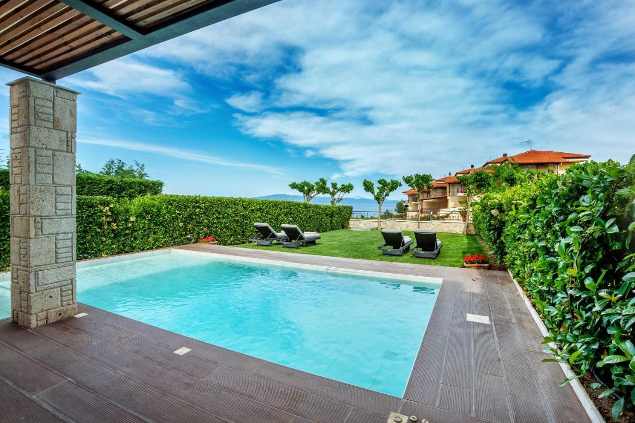 Sunny Villas Resort & Spa 하니오티 외부 사진